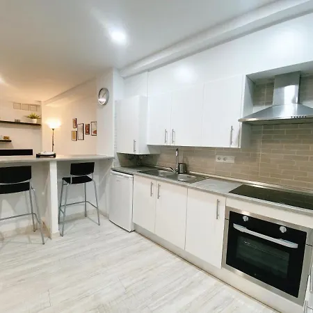 Gmc Turistics - The Atarazanas Market House Appartement *