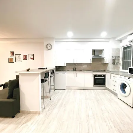 Apartment Gmc Turistics - The Atarazanas Market House